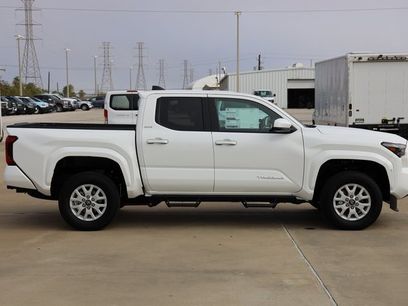 New 2026 Toyota Tacoma SR5