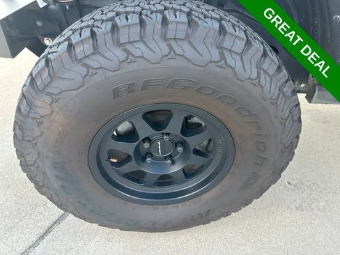 Used 2020 Jeep Wrangler Unlimited Rubicon AWD/4WD image 23