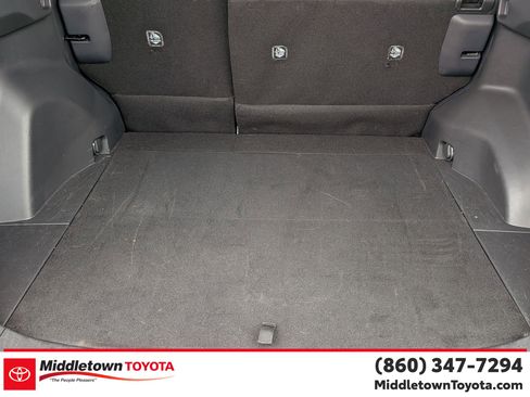 Used 2025 Toyota RAV4 XLE image 32