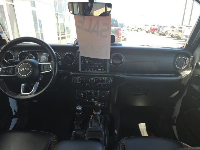 Used 2021 Jeep Gladiator Overland AWD/4WD image 7