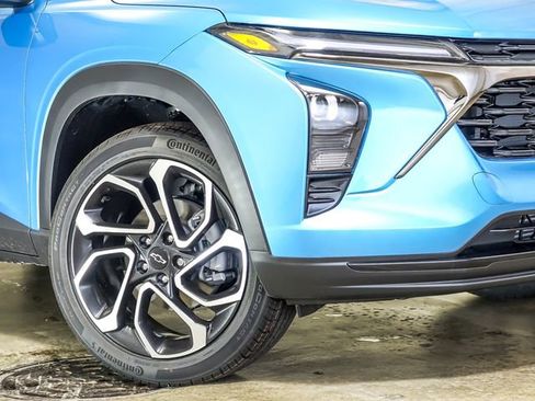 New 2026 Chevrolet Trax RS image 4