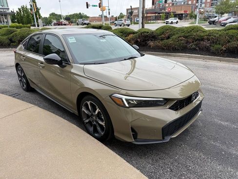 Used 2026 Honda Civic Sport Touring image 3