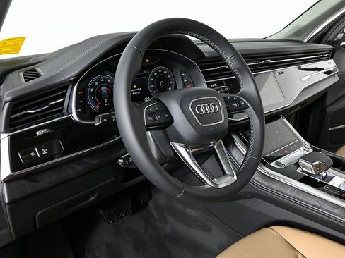 New 2025 Audi Q7 3.0T Premium Plus image 4