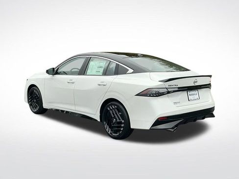 New 2026 Nissan Sentra SR w/ Floor Mat Package image 5