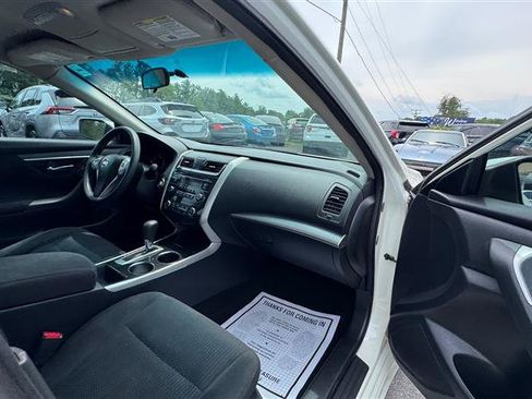Used 2014 Nissan Altima 2.5 S FWD image 39