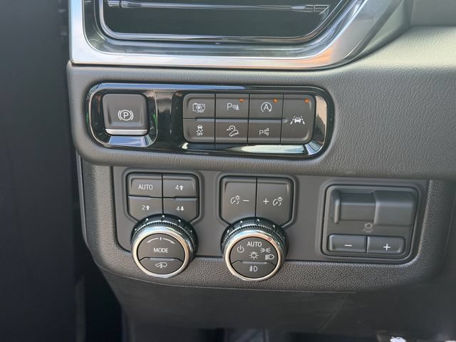 New 2026 GMC Yukon Denali w/ Denali Reserve Package AWD/4WD image 25