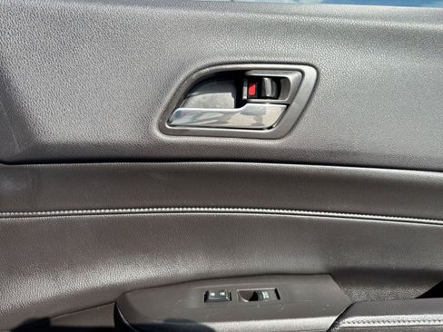 Used 2016 Acura ILX FWD image 14