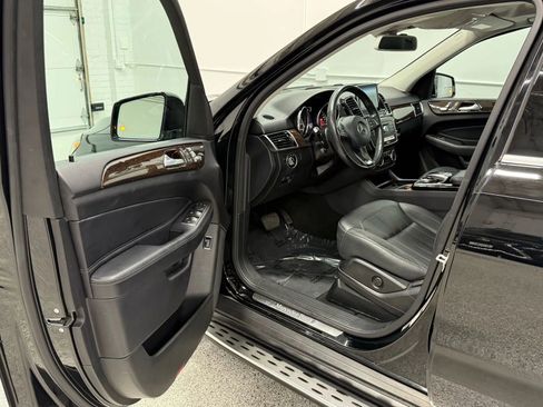 Used 2016 Mercedes-Benz GLE 350 4MATIC w/ Premium Package image 16