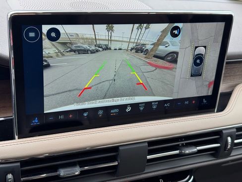 Used 2023 Lincoln Corsair Reserve w/ Equipment Group 201A image 31