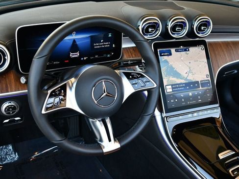 Used 2024 Mercedes-Benz CLE 300 4MATIC Cabriolet image 13