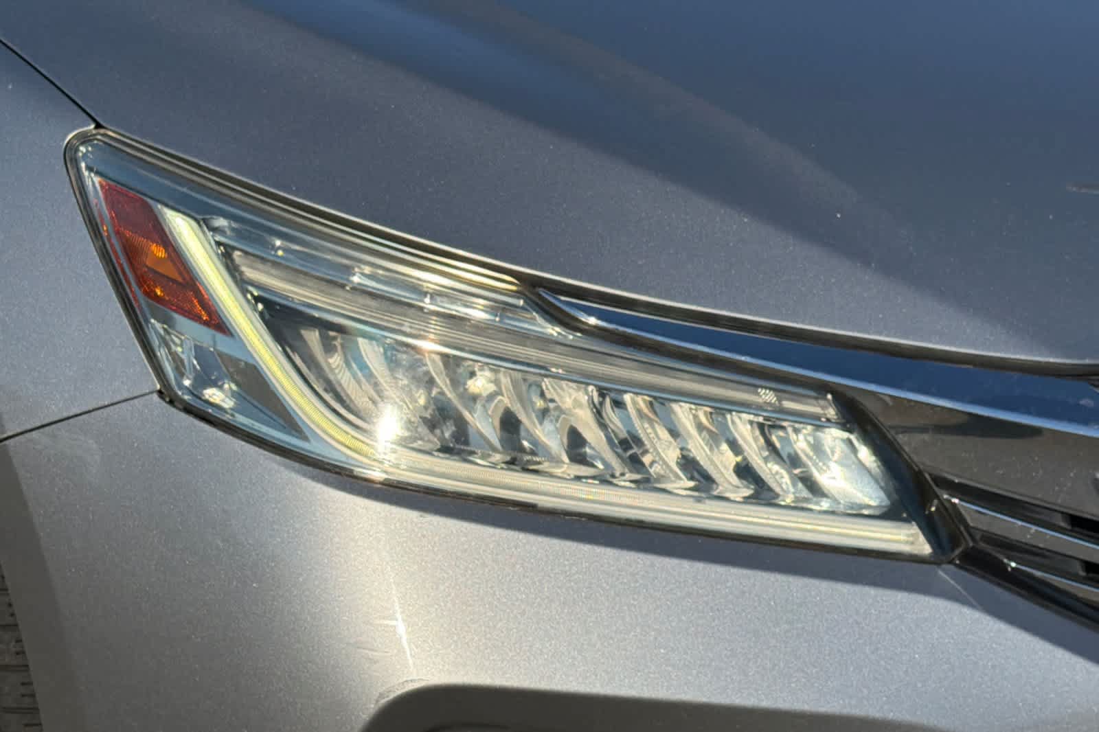 Used 2017 Honda Accord Touring image 17