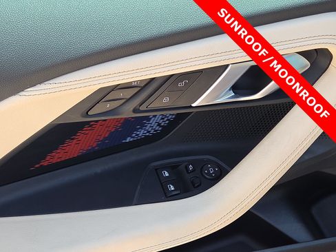 Used 2025 BMW M240i Coupe RWD image 13