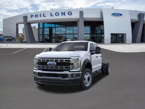 New 2025 Ford F550 4x4 Crew Cab Super Duty image 2