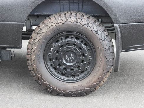 Used 2023 Mercedes-Benz Sprinter 2500 image 14