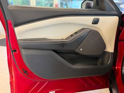 Used 2021 Ford Mustang Mach-E Premium AWD/4WD image 18