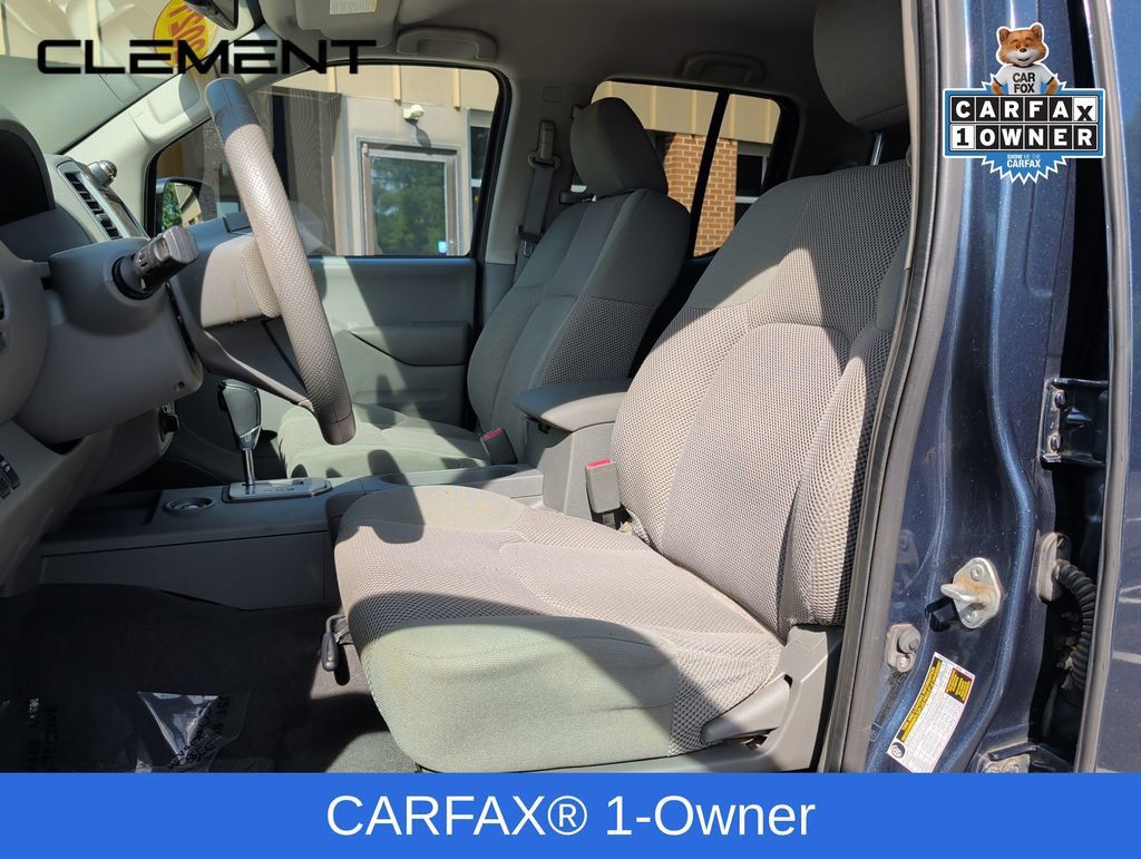 Used 2021 Nissan Frontier SV AWD/4WD image 2