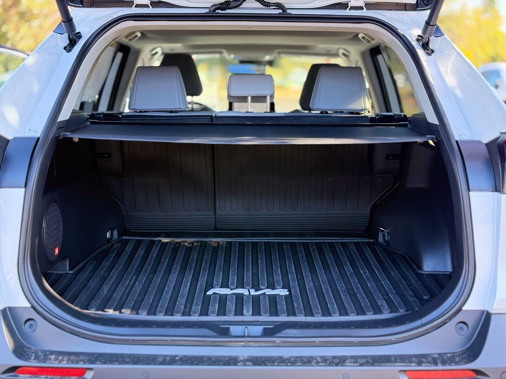 Used 2025 Toyota RAV4 XLE Premium w/ Weather Package AWD/4WD image 11