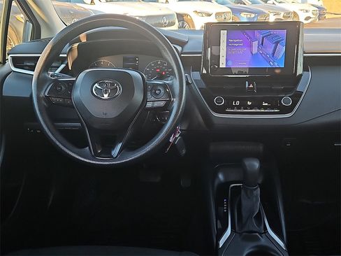 Used 2024 Toyota Corolla LE image 18