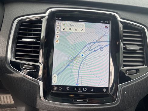 Certified 2023 Volvo XC90 B5 Plus image 21