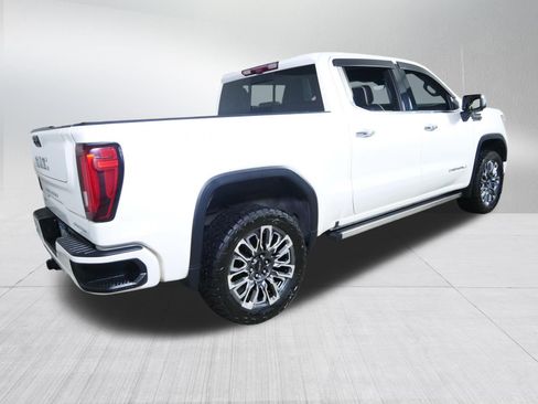 Used 2023 GMC Sierra 1500 Denali Ultimate AWD/4WD image 7