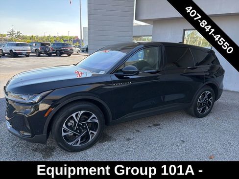 Used 2024 Lincoln Nautilus Premier w/ Jet Appearance Package image 2