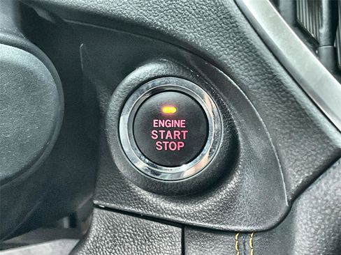 Used 2021 Subaru Crosstrek 2.0i Premium w/ Moonroof Package image 24