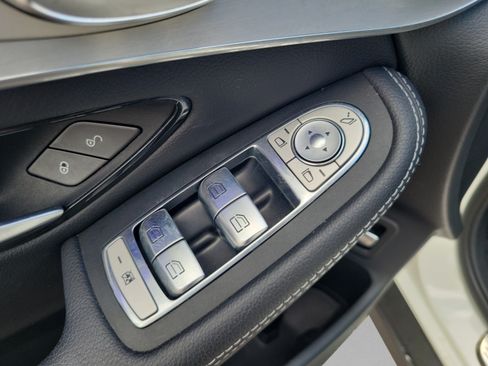 Used 2023 Mercedes-Benz GLC 300 4MATIC Coupe image 14