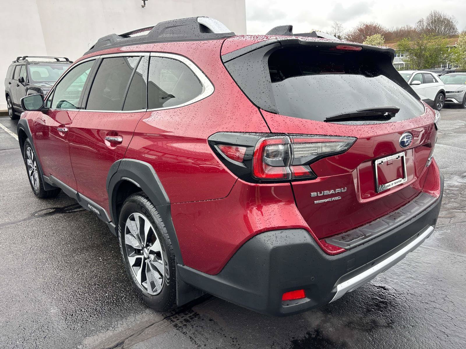 Used 2023 Subaru Outback Touring XT AWD/4WD image 3