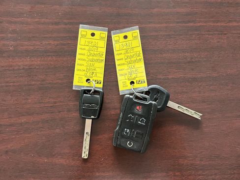 Used 2019 Chevrolet Suburban LT AWD/4WD image 38
