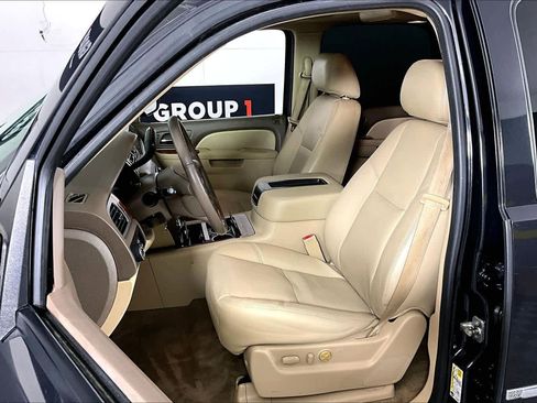 Used 2012 Chevrolet Tahoe LTZ image 7