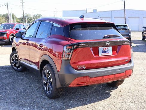 New 2026 Nissan Kicks SV w/ Cold Weather Package image 2