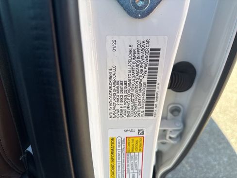 Used 2022 Acura TLX w/ Technology Package image 24