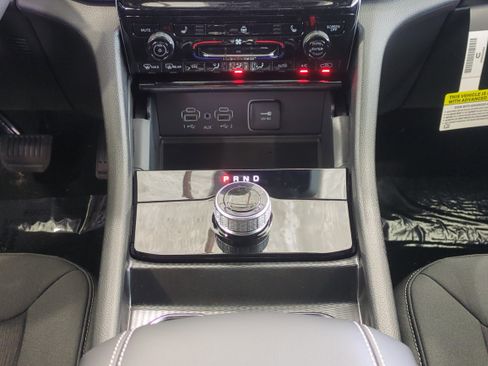 New 2026 Jeep Grand Cherokee Laredo X image 20