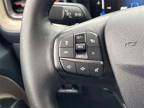 Certified 2025 Ford Maverick Lariat w/ 4K Tow Package image 27