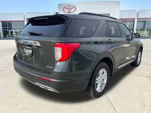Used 2023 Ford Explorer XLT w/ Equipment Group 202A AWD/4WD image 5