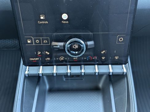 New 2026 GMC Terrain Elevation image 24