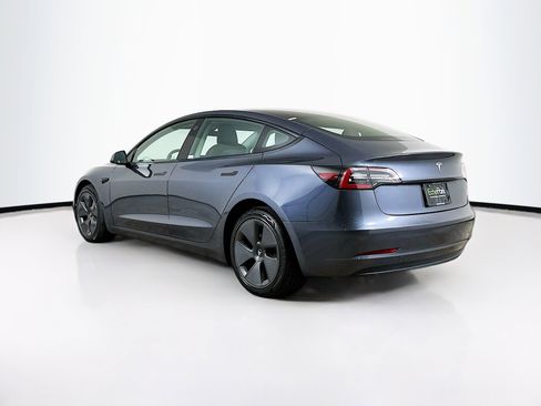 Used 2023 Tesla Model 3 Standard Range image 5