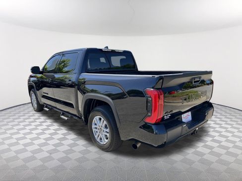 Used 2022 Toyota Tundra SR5 AWD/4WD image 15
