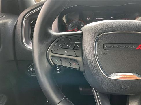 Used 2017 Dodge Charger SE w/ Blacktop Package image 22