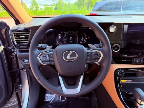 Certified 2025 Lexus NX 350 AWD w/ Accessory Package (Z2) image 20