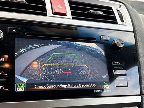 Used 2017 Subaru Outback 2.5i Limited AWD/4WD image 16