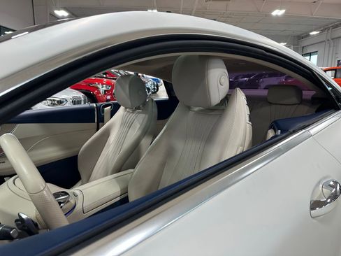 Used 2018 Mercedes-Benz E 400 Coupe image 11