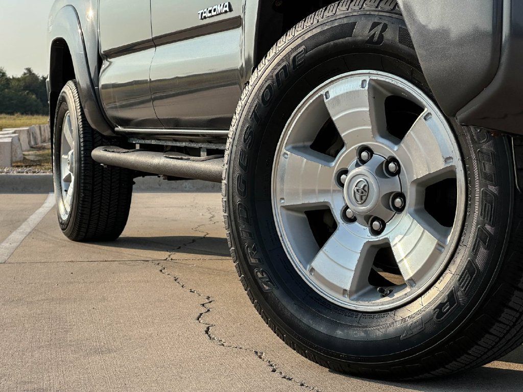 Used 2013 Toyota Tacoma PreRunner w/ TRD Sport Pkg RWD image 9