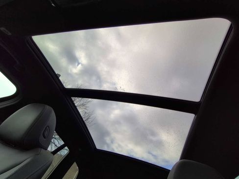 Certified 2024 BMW X3 xDrive30i w/ Convenience Package image 8