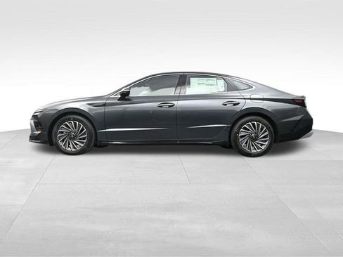 New 2026 Hyundai Sonata Limited FWD image 35