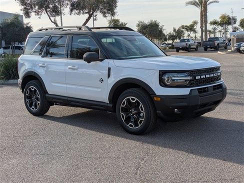 New 2025 Ford Bronco Sport Outer Banks w/ Outer Banks Tech Package+ image 32