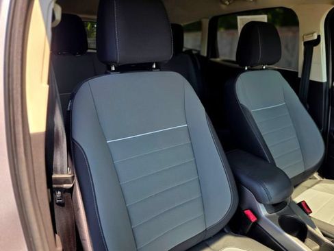 Used 2013 Ford Escape SE AWD/4WD image 44