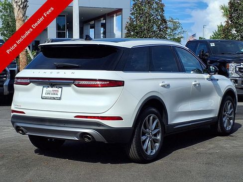 Used 2020 Lincoln Corsair AWD w/ Premium Package image 8