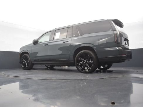 Certified 2026 Cadillac Escalade ESV Sport w/ Touring Package AWD/4WD image 54