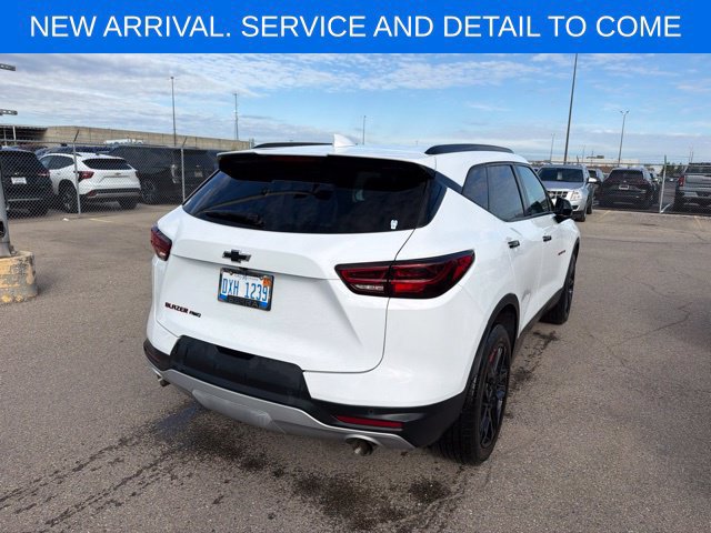 Used 2024 Chevrolet Blazer LT w/ Redline Edition AWD/4WD image 13